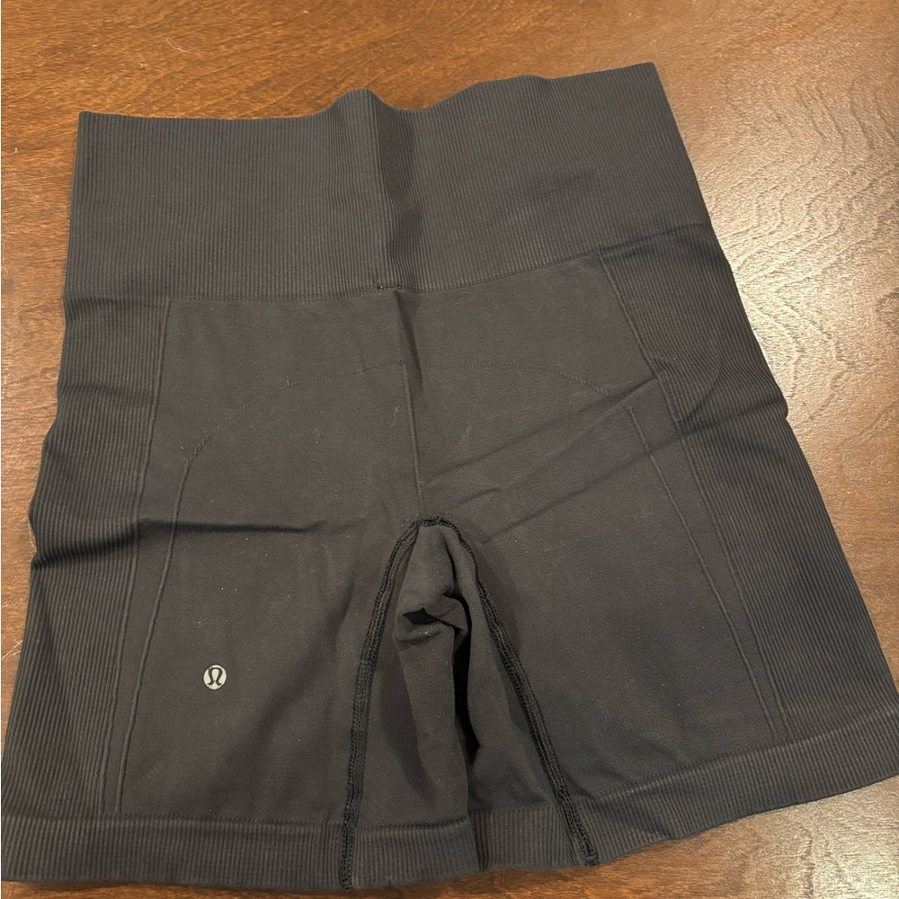 lululemon athletica Black Women's compression Shorts